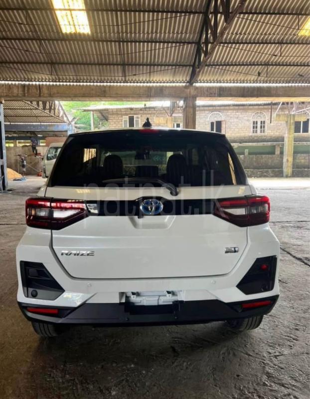 Advertisement image 3