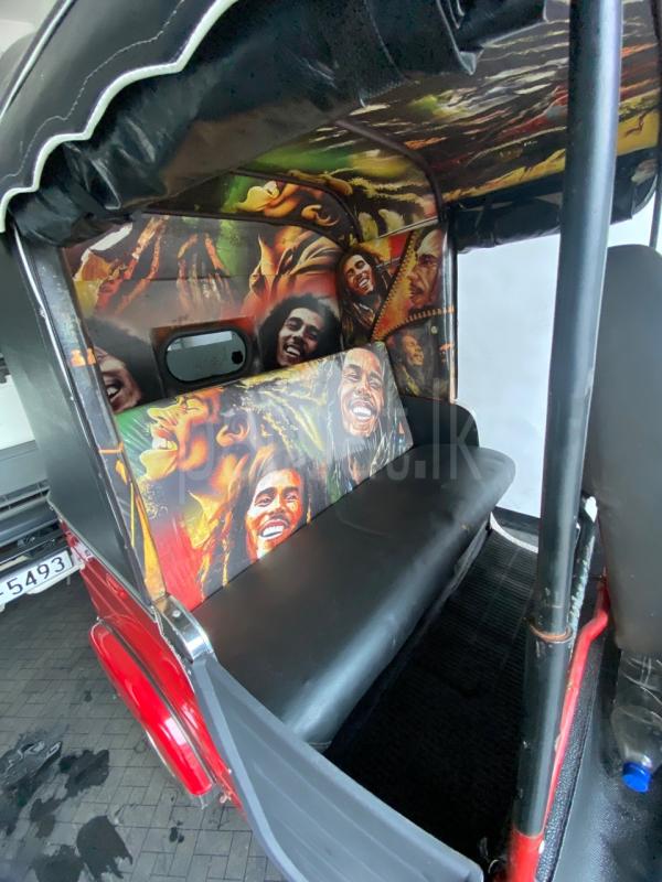 Advertisement image 6