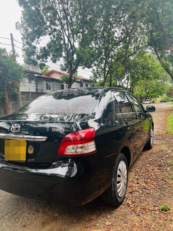 Toyota Yaris 2007 - Used Car sale in Sri Lanka - patpat.lk
