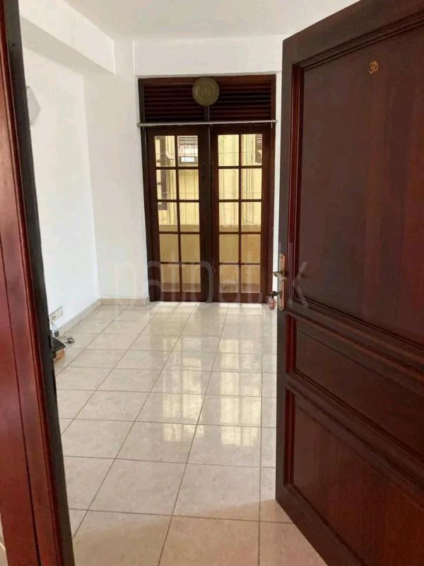 Semi Luxury Apartment for Sale in Kotahena (Colombo 13)