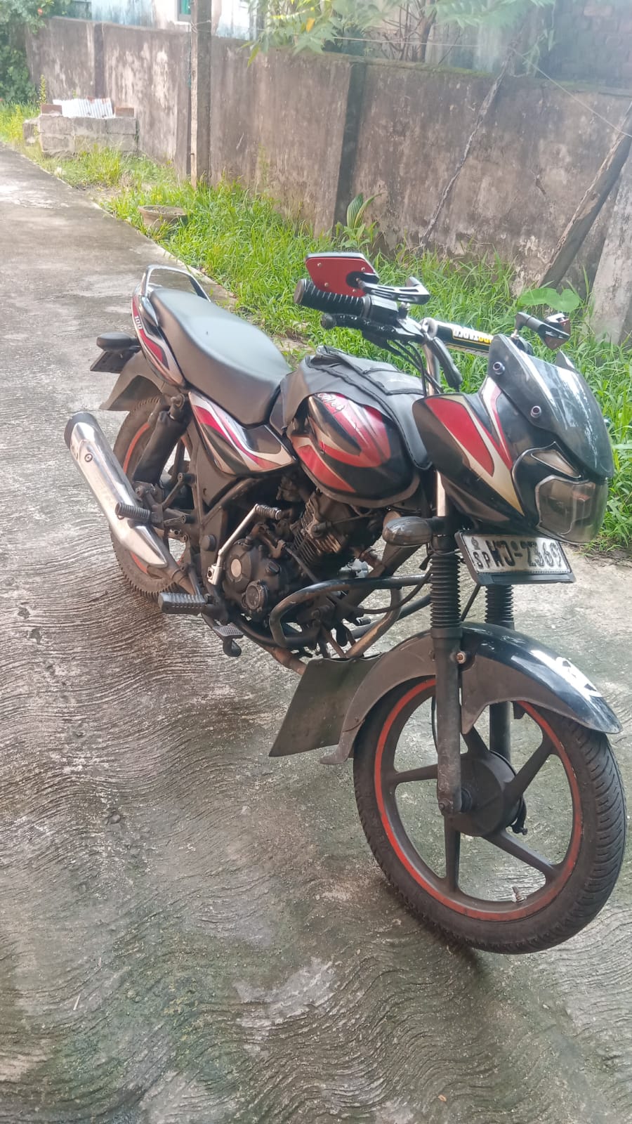 Bajaj Discover 2011 - Used Bike sale in Sri Lanka - patpat.lk