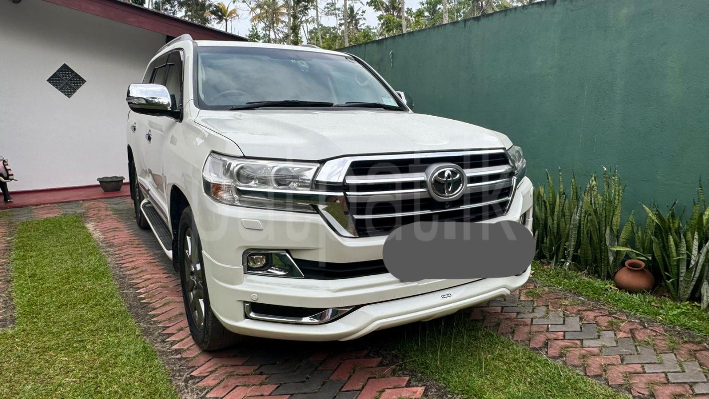 Advertisement image 4