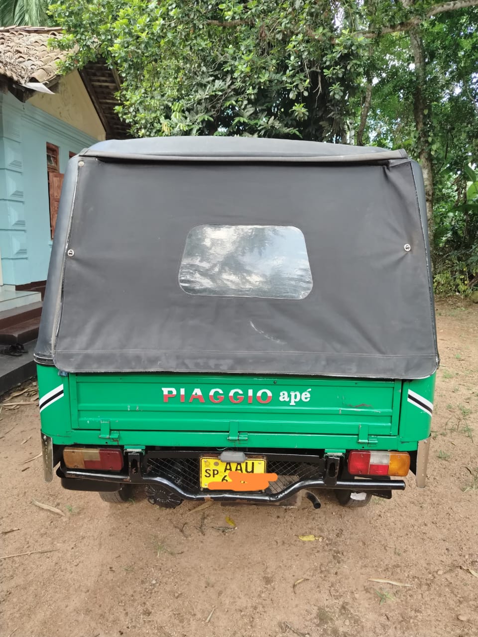 Piaggio Three Wheel 2014 - භාවිතා කරන ලද ත්‍රිරෝද රථය sale in Sri Lanka - patpat.lk