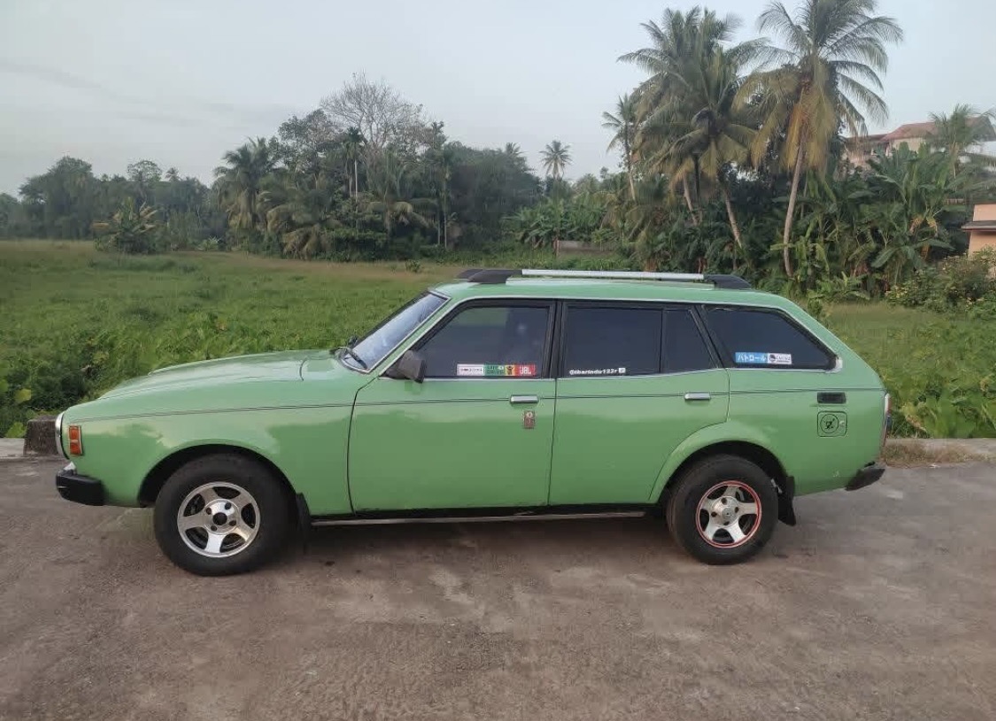 Mitsubishi Lancer 1980 - பயன்படுத்தப்பட்டது கார் sale in Sri Lanka - patpat.lk