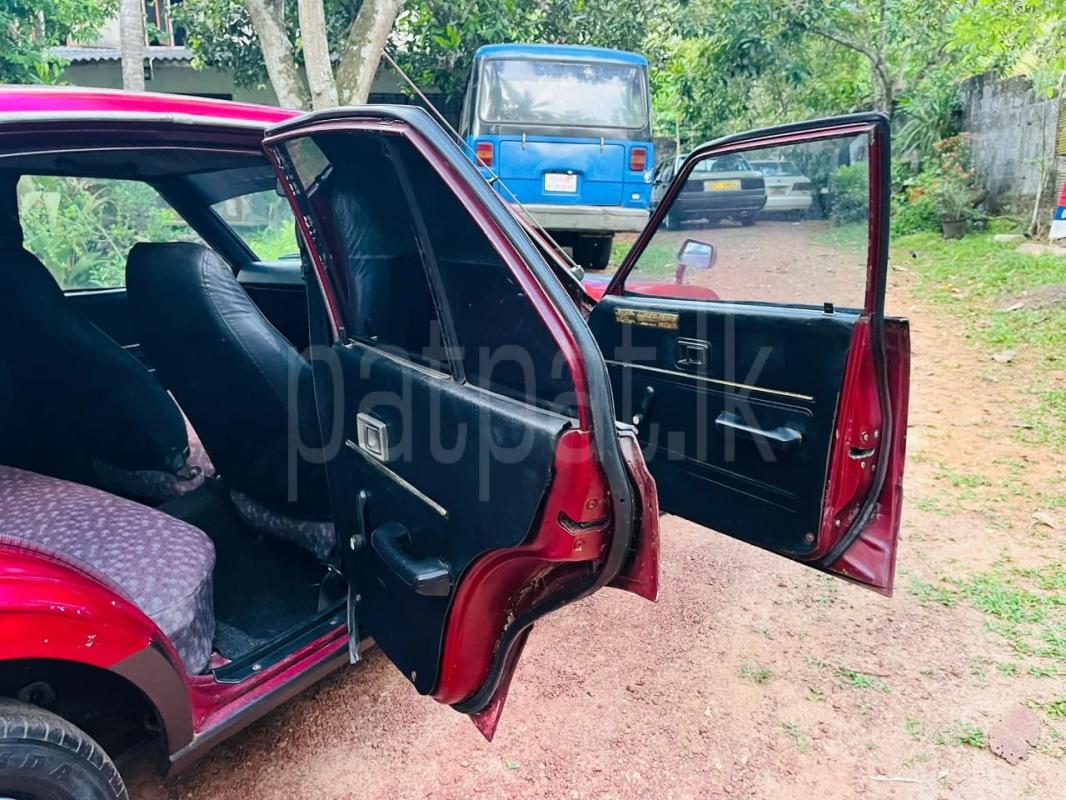 Toyota Corolla 1980 - பயன்படுத்தப்பட்டது கார் sale in Sri Lanka - patpat.lk