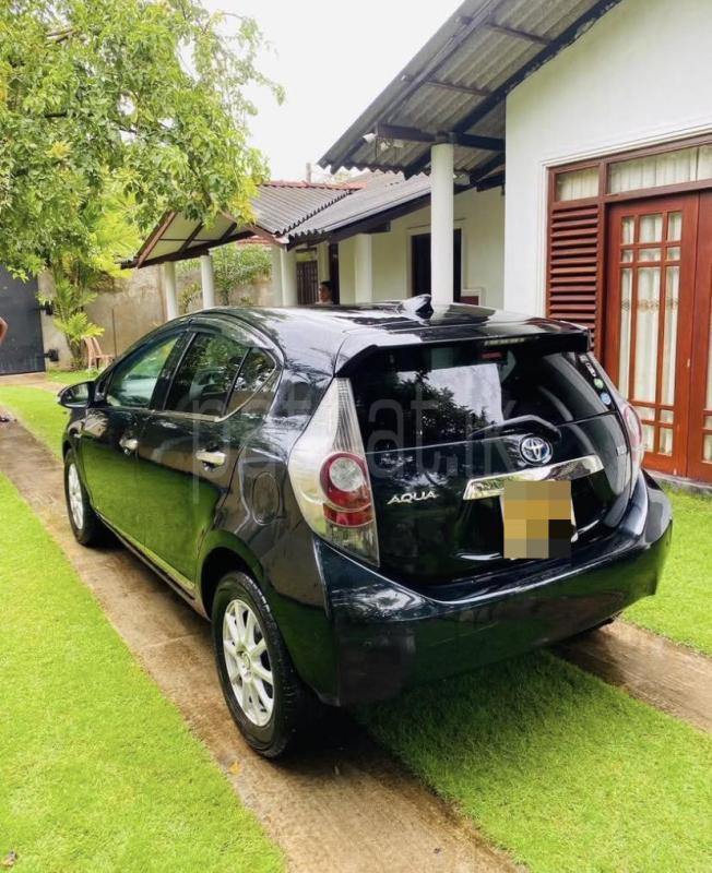 Toyota Aqua 2013 - Used Car sale in Sri Lanka - patpat.lk
