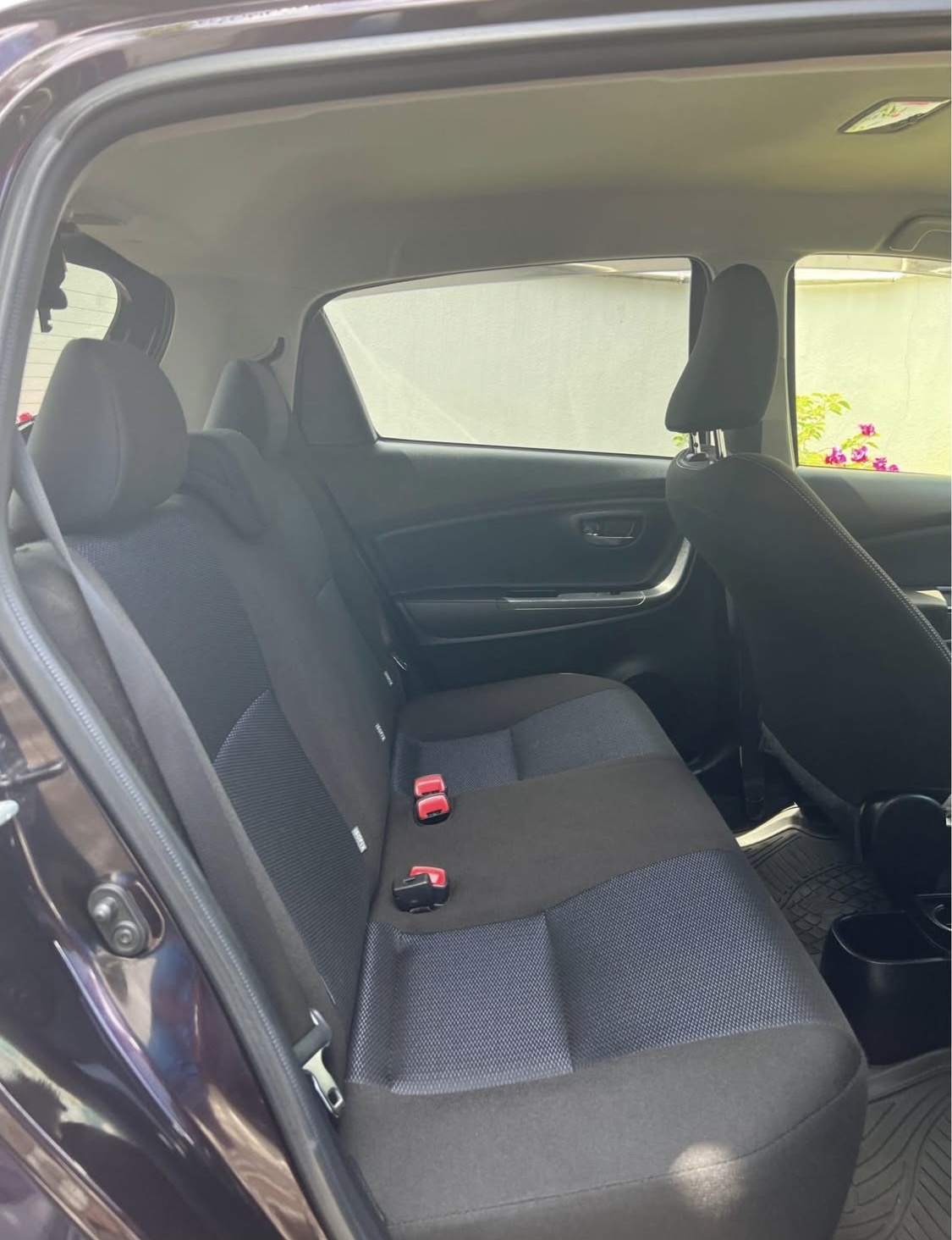 Toyota Vitz 2018 - பயன்படுத்தப்பட்டது கார் sale in Sri Lanka - patpat.lk