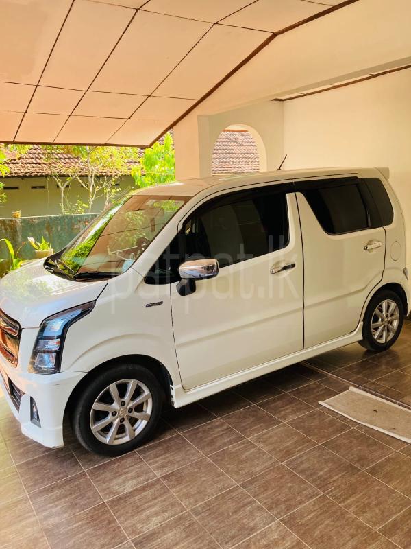 Suzuki Wagon R 2018 - பயன்படுத்தப்பட்டது கார் sale in Sri Lanka - patpat.lk