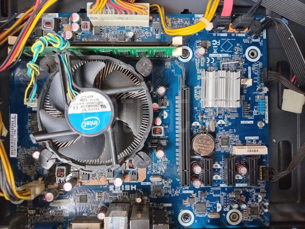 H61 Motherboarb with i7 Processor