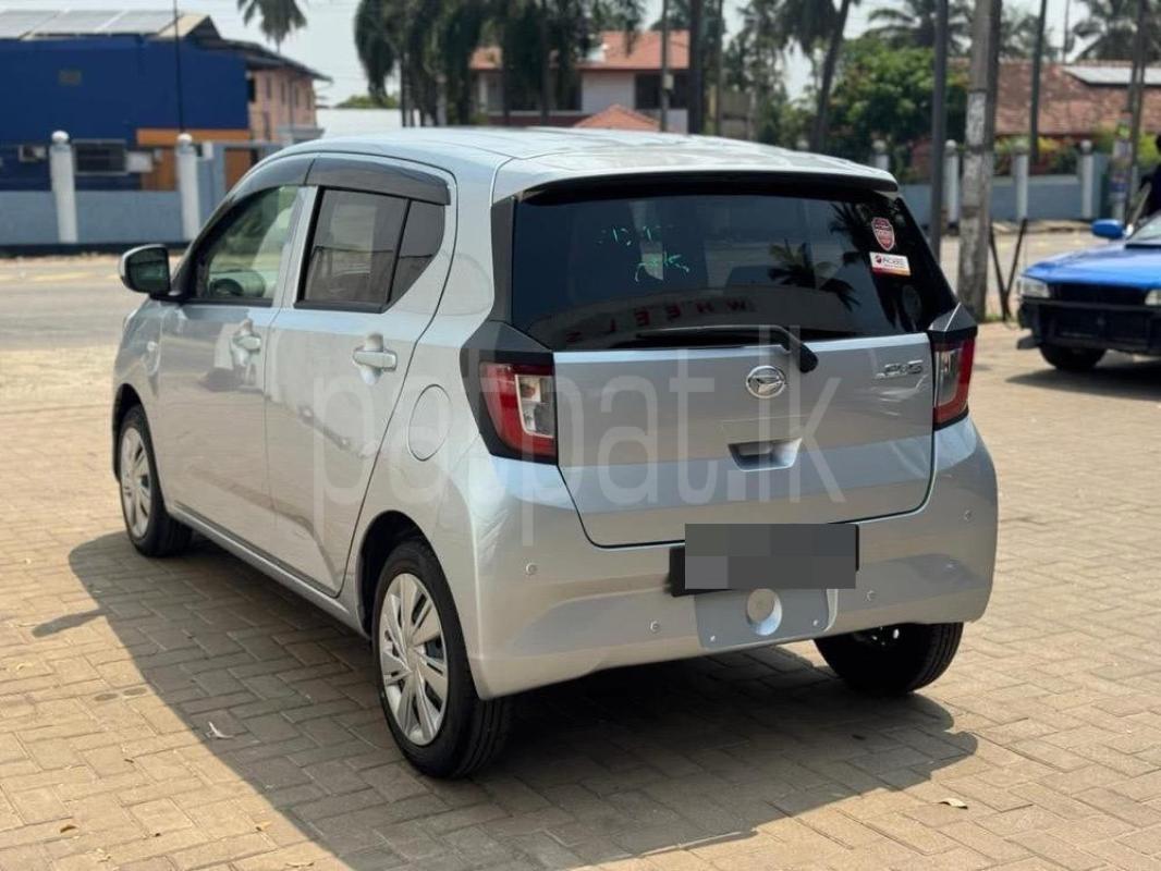 Advertisement image 4