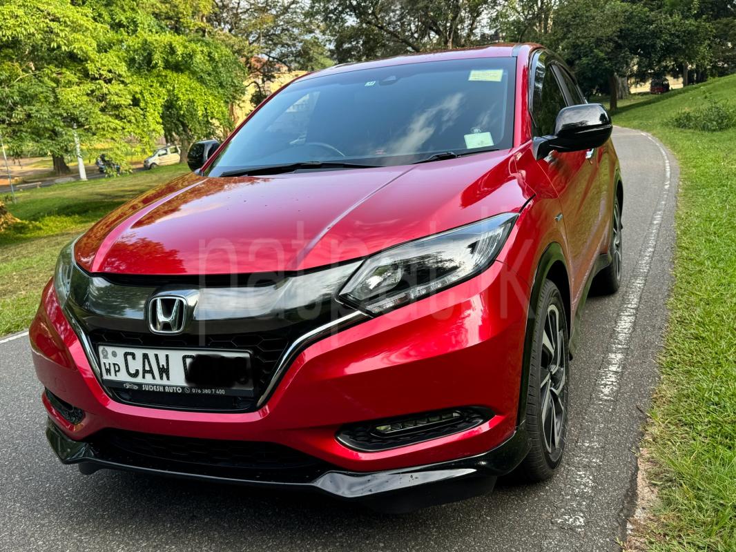 Honda Vezel 2017 - பயன்படுத்தப்பட்டது SUV sale in Sri Lanka - patpat.lk