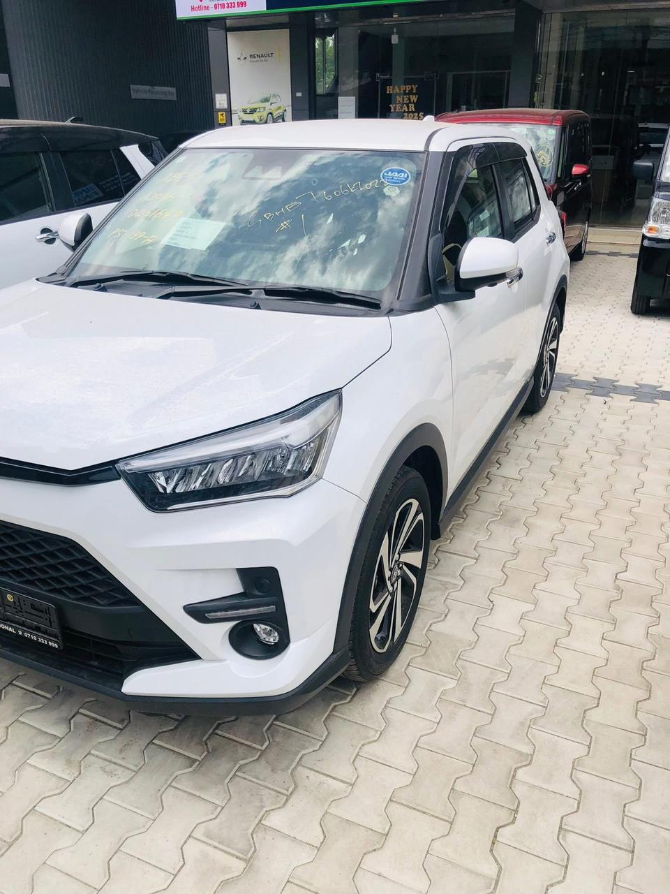 Toyota Raize 2023 - மறுசீரமைக்கப்பட்டது SUV sale in Sri Lanka - patpat.lk