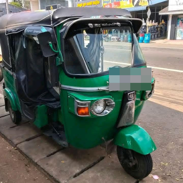 Bajaj Three Wheel 2013 - Used Three wheeler sale in Sri Lanka - patpat.lk