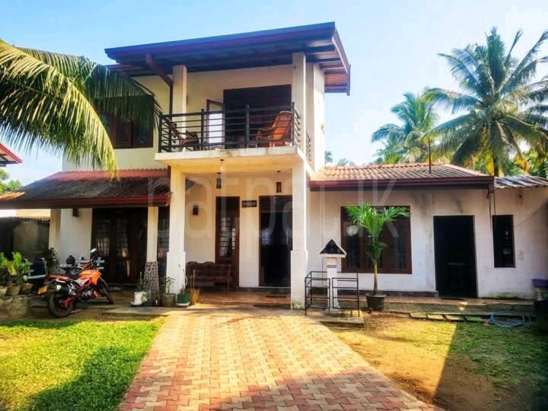 House for Sale in Alubomulla