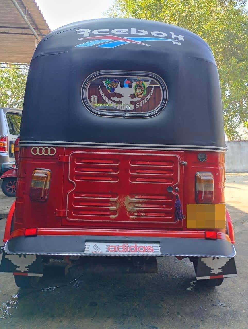 Bajaj Three Wheel 2011 - Used Three wheeler sale in Sri Lanka - patpat.lk