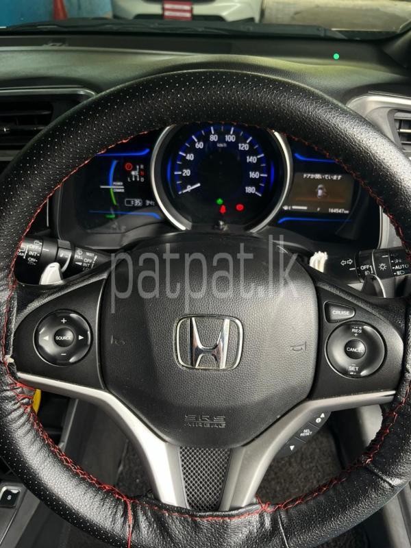 Advertisement image 3