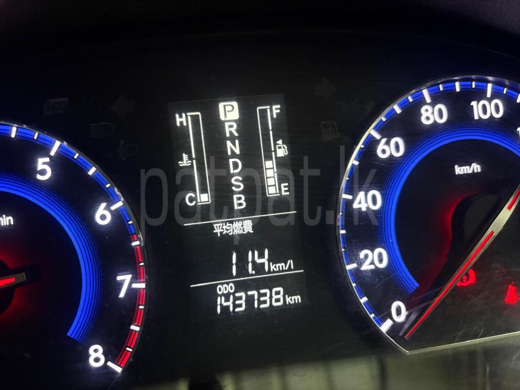 Toyota Premio 2013 - பயன்படுத்தப்பட்டது கார் sale in Sri Lanka - patpat.lk