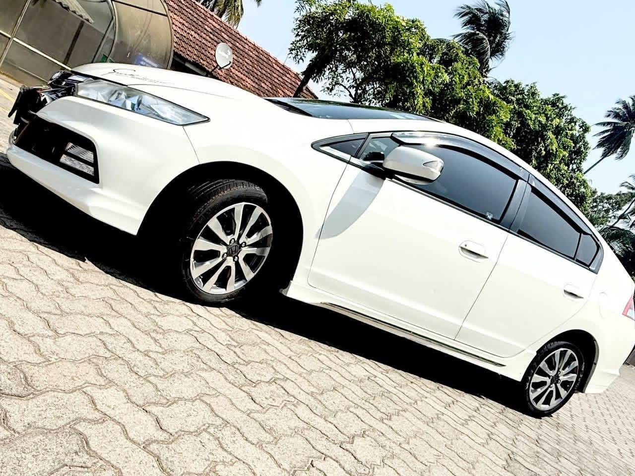 Honda Insight 2012 - பயன்படுத்தப்பட்டது கார் sale in Sri Lanka - patpat.lk