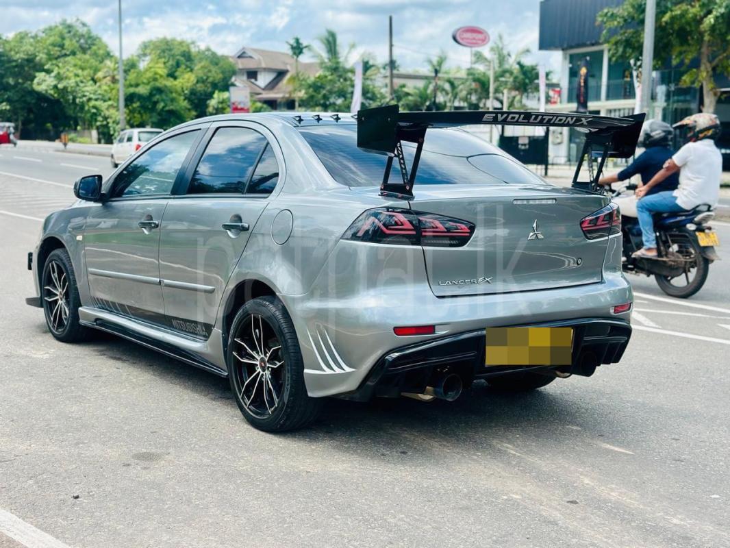 Mitsubishi Lancer 2013 - பயன்படுத்தப்பட்டது கார் sale in Sri Lanka - patpat.lk