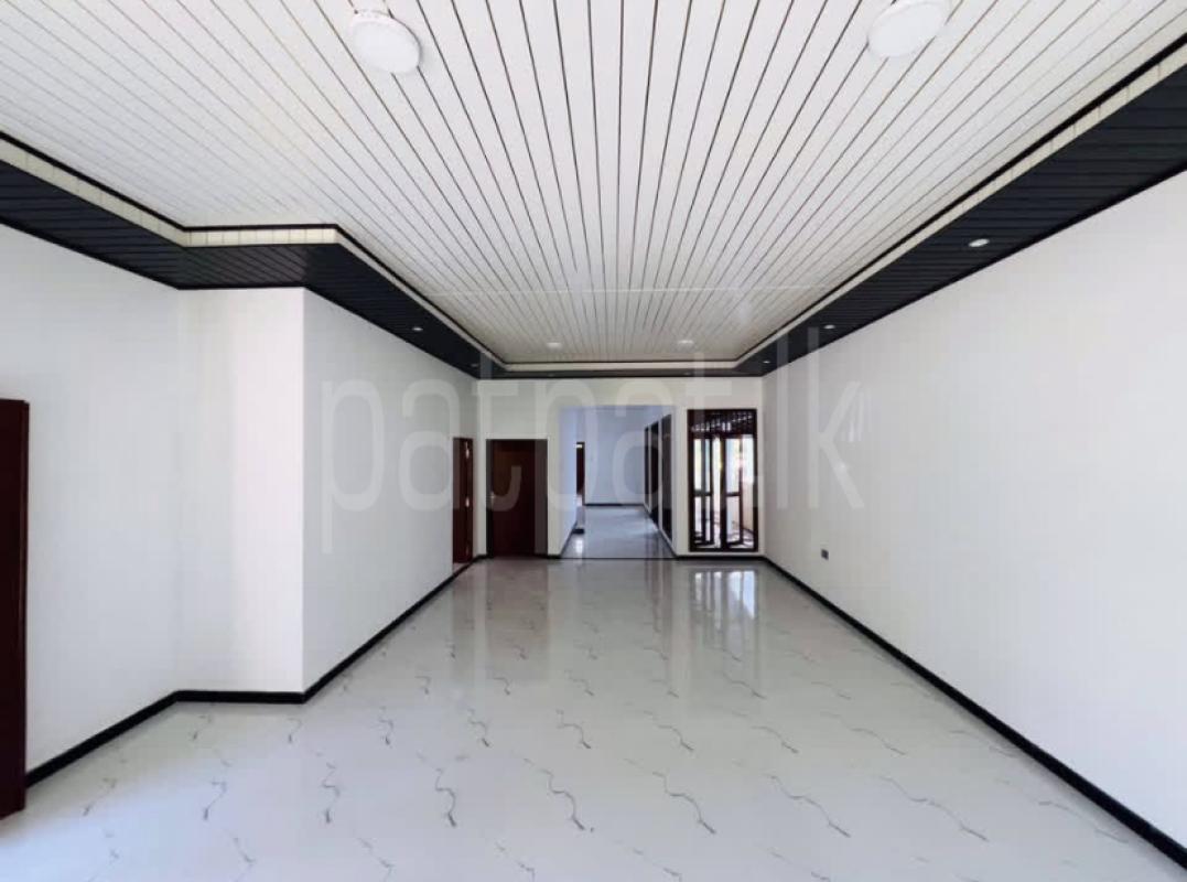 House for Sale in Katana