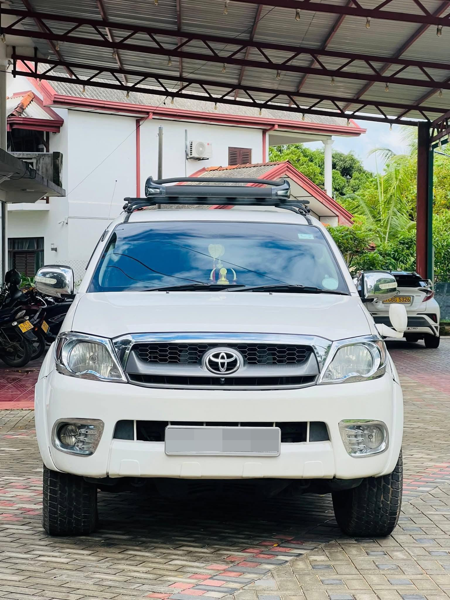 Toyota Hilux 2006 - Used Pick-up  sale in Sri Lanka - patpat.lk