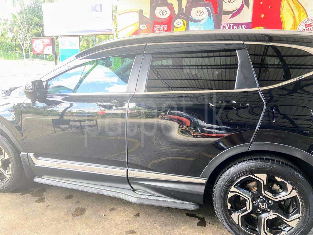 Honda CRV 2018 - Used SUV sale in Sri Lanka - patpat.lk