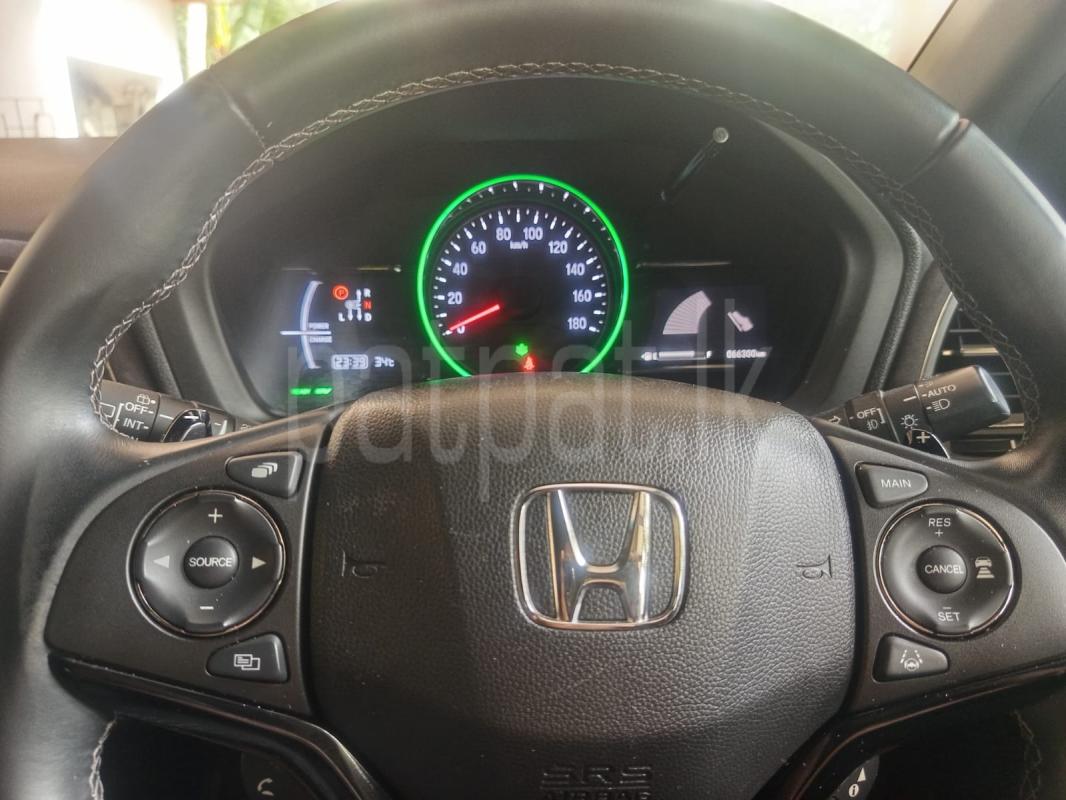 Honda Vezel 2018 - பயன்படுத்தப்பட்டது SUV sale in Sri Lanka - patpat.lk