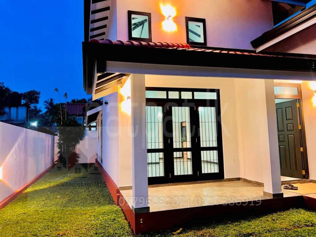 Advertisement image 6