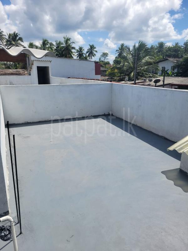 House for Sale in Wellampitiya