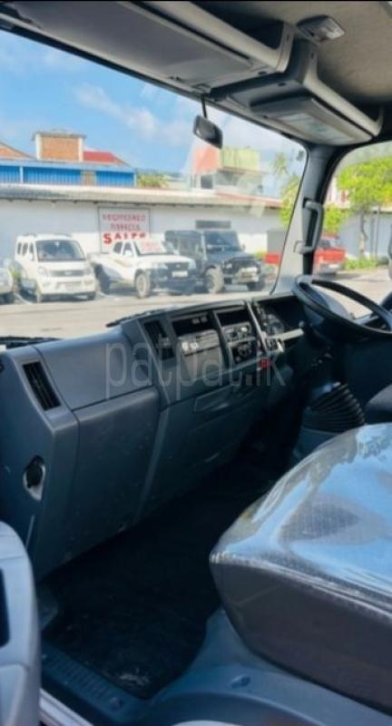 Isuzu ELF 2018 - மறுசீரமைக்கப்பட்டது டிரக் sale in Sri Lanka - patpat.lk