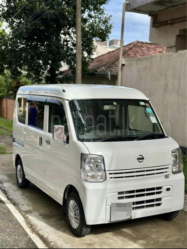 Nissan Clipper 2020 - பயன்படுத்தப்பட்டது வேன் sale in Sri Lanka - patpat.lk