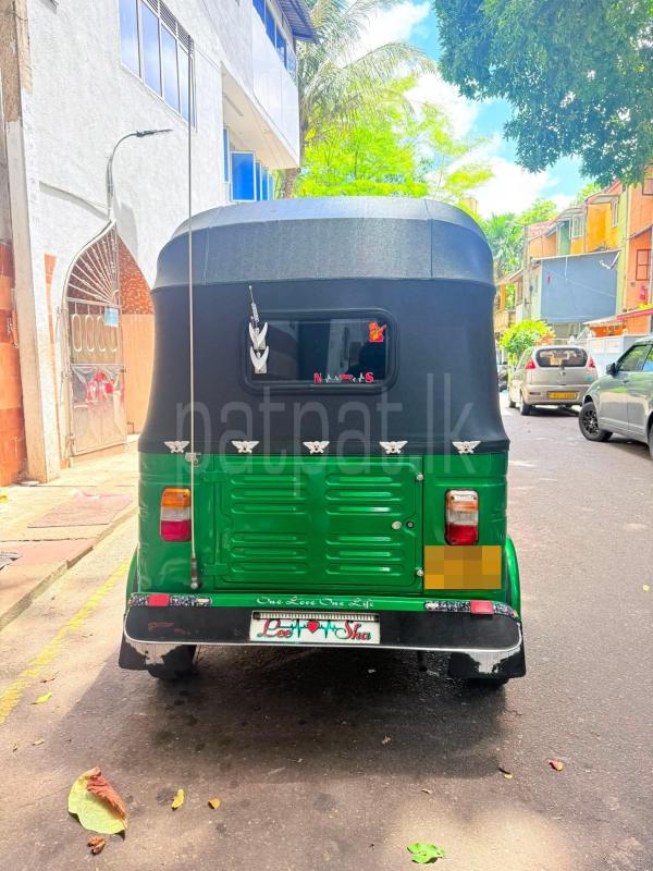 Bajaj Three Wheel 2003 - பயன்படுத்தப்பட்டது முச்சக்கர வண்டி sale in Sri Lanka - patpat.lk