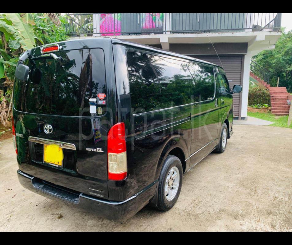 Toyota Hiace 2012 - பயன்படுத்தப்பட்டது வேன் sale in Sri Lanka - patpat.lk