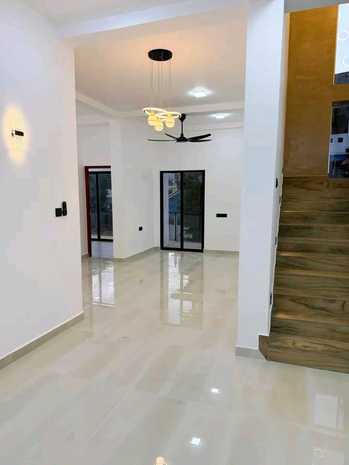 House for Sale in Athurugiriya