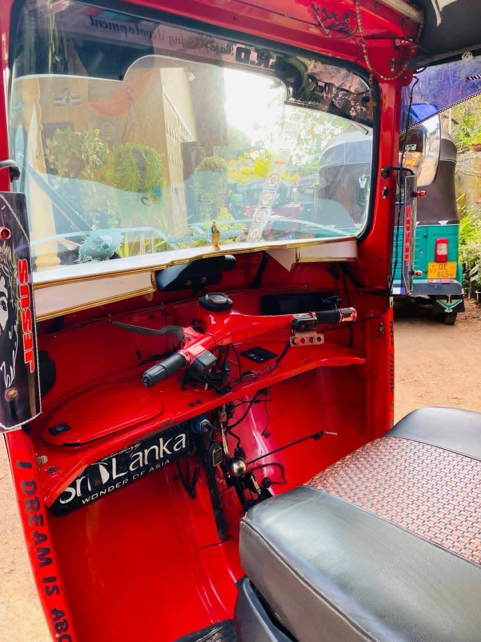 Advertisement image 2