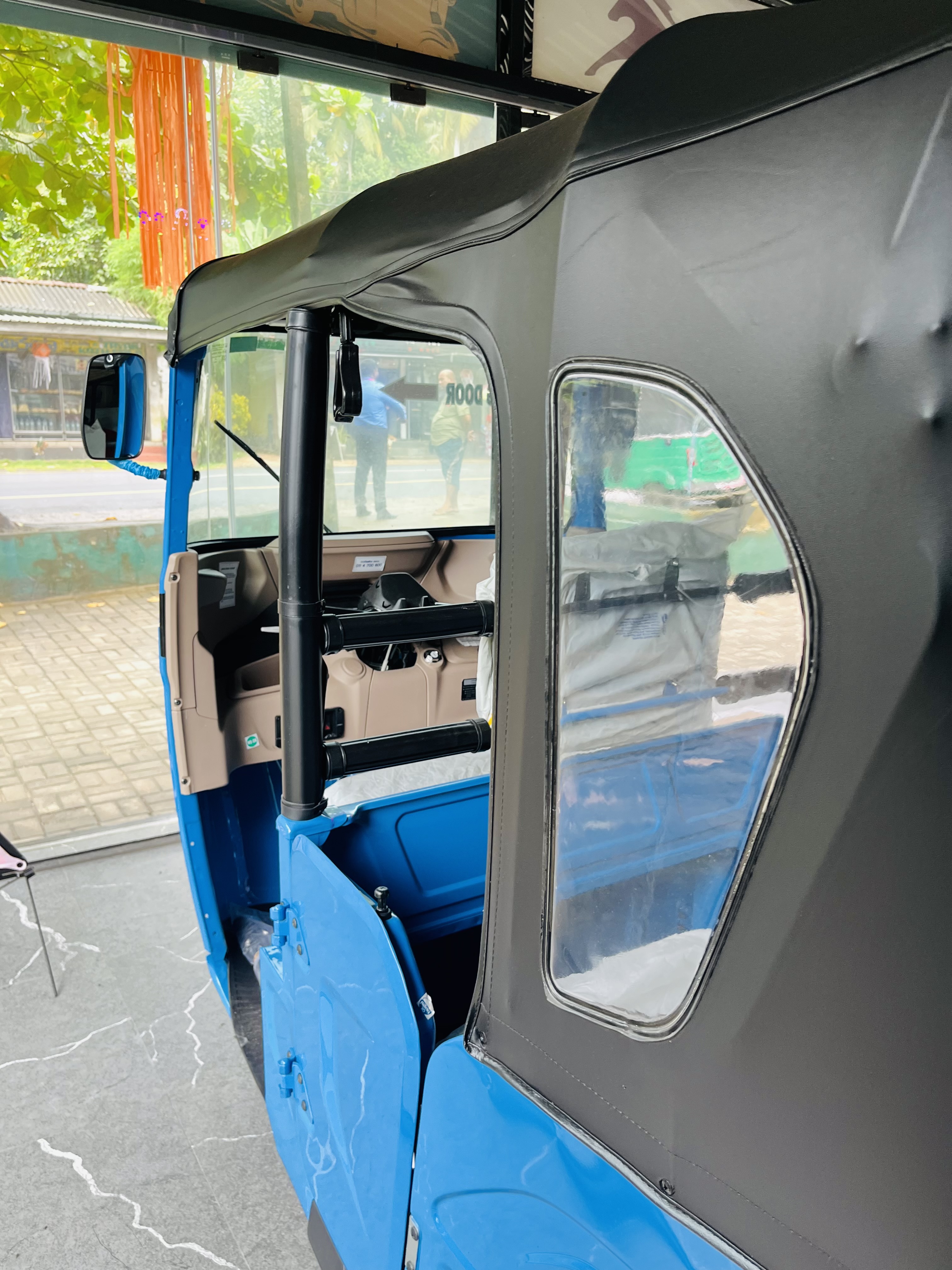 Bajaj 4 stroke 2026 - சான்றளிக்கப்பட்டது முச்சக்கர வண்டி sale in Sri Lanka - patpat.lk