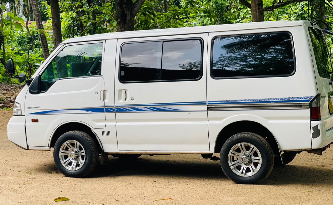 Mazda Bongo 2001 - Used Van sale in Sri Lanka - patpat.lk