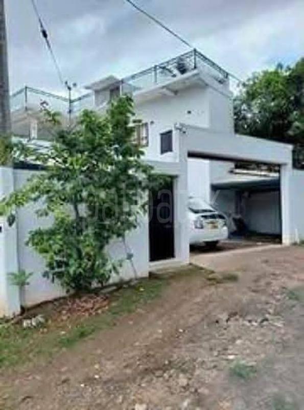 House for Sale in Pallekelle