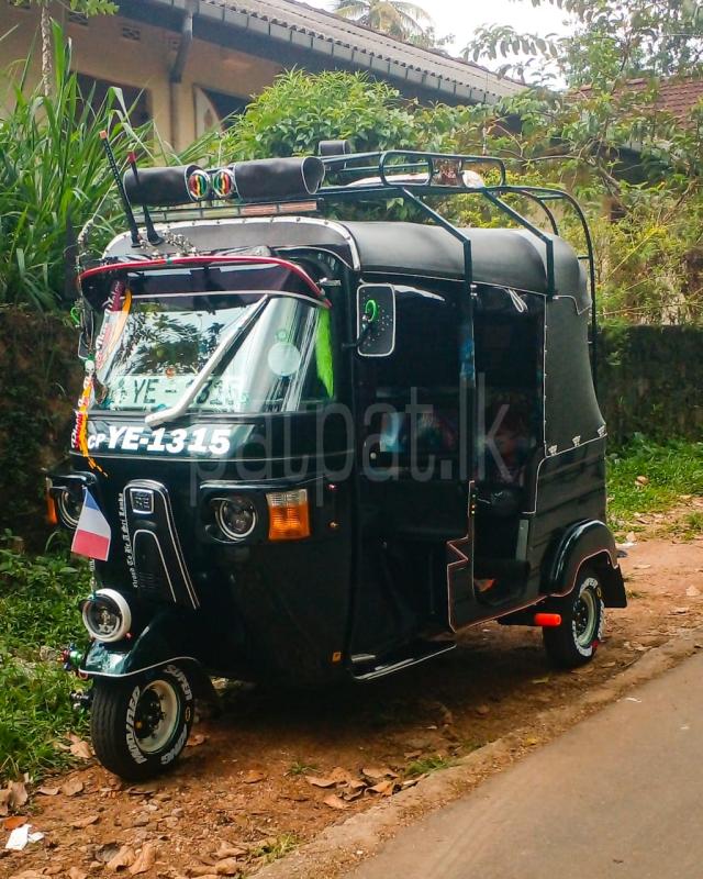 Bajaj Three Wheel 2010 - பயன்படுத்தப்பட்டது முச்சக்கர வண்டி sale in Sri Lanka - patpat.lk