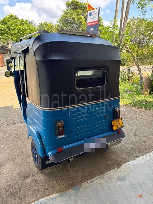 Advertisement image 6