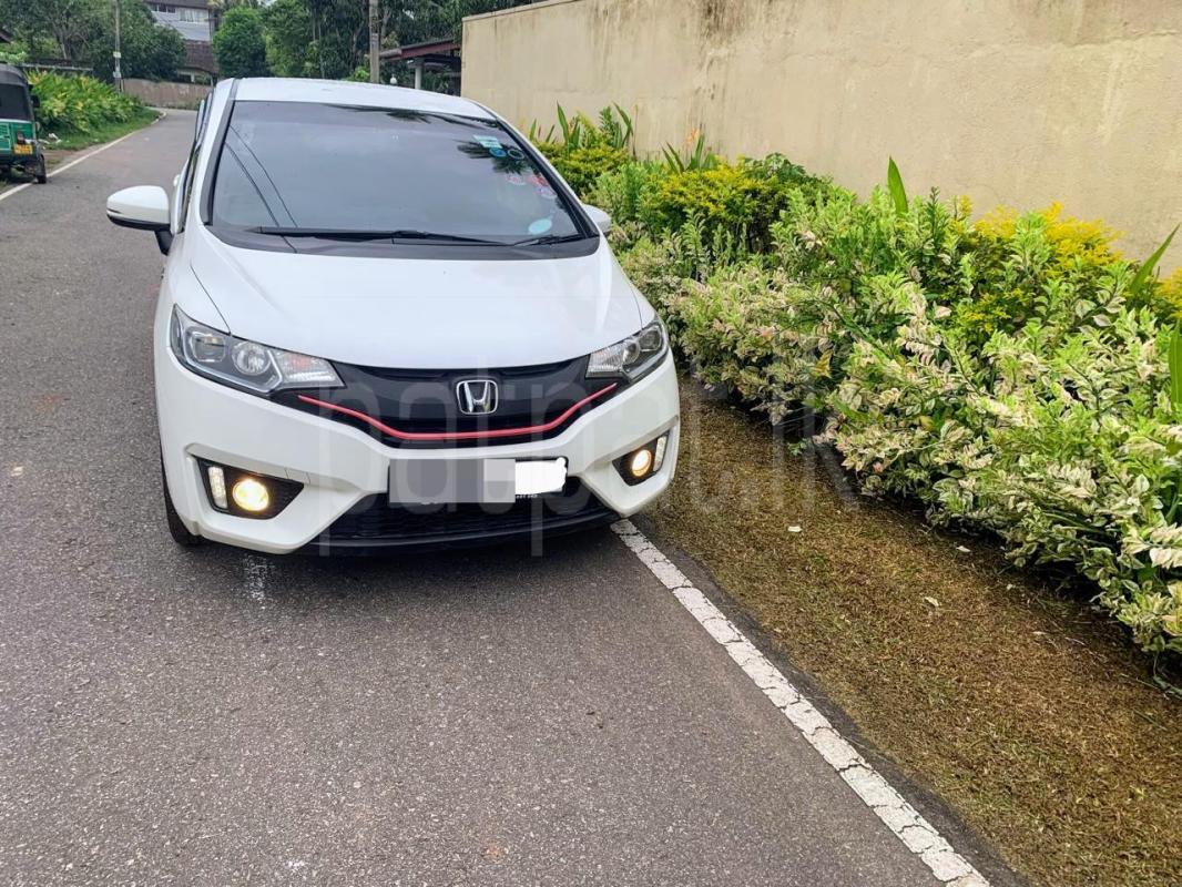 Advertisement image 1