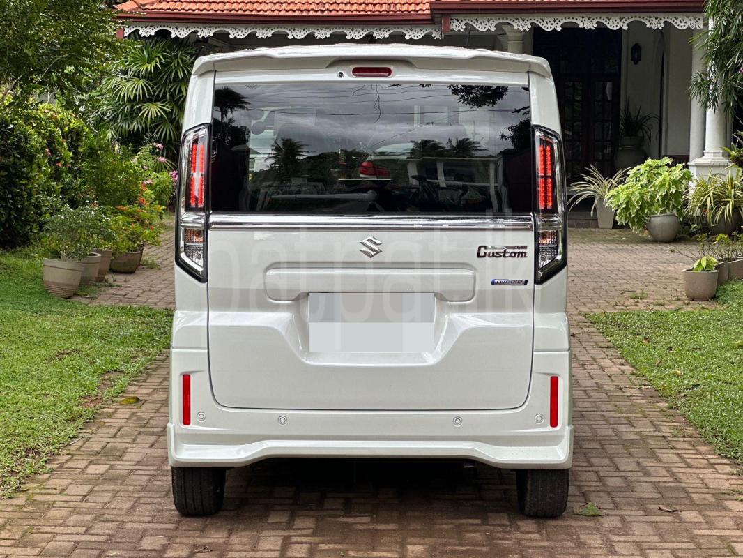 Advertisement image 4