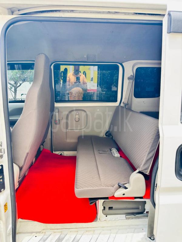 Advertisement image 5