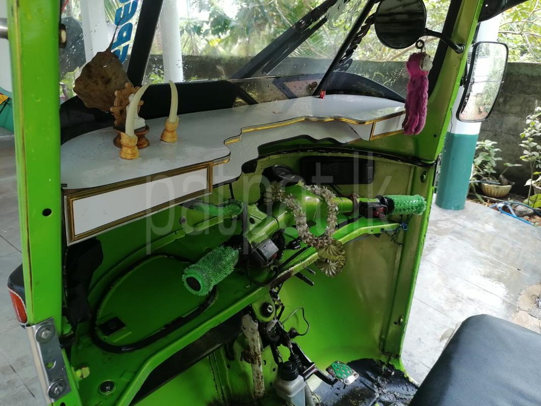 Advertisement image 6