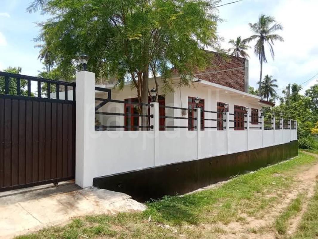 House for Sale in Kurunegala ads-image-1