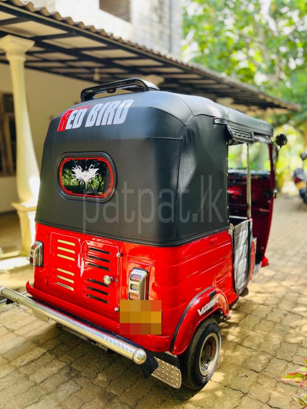 Bajaj 2 stroke 2009 - பயன்படுத்தப்பட்டது முச்சக்கர வண்டி sale in Sri Lanka - patpat.lk