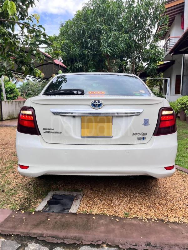 Toyota Axio 2017 - Used Car sale in Sri Lanka - patpat.lk
