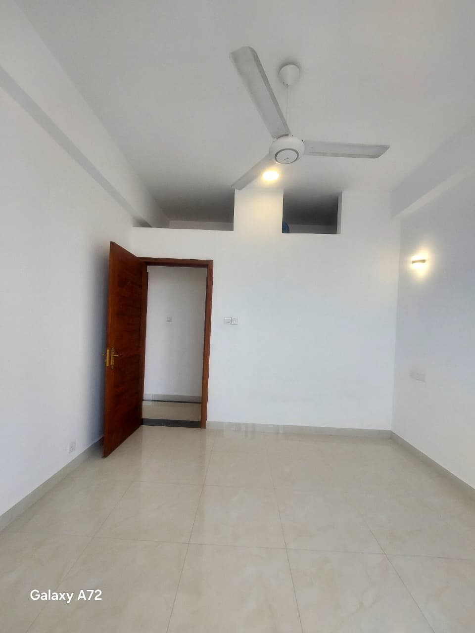 Luxury Apartment for Sale in Wellawatta (Colombo 06)