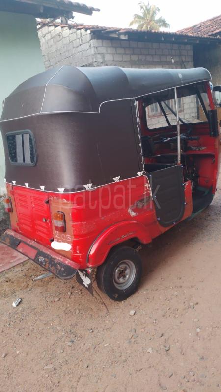 Bajaj 2 stroke 2000 - භාවිතා කරන ලද ත්‍රිරෝද රථය sale in Sri Lanka - patpat.lk