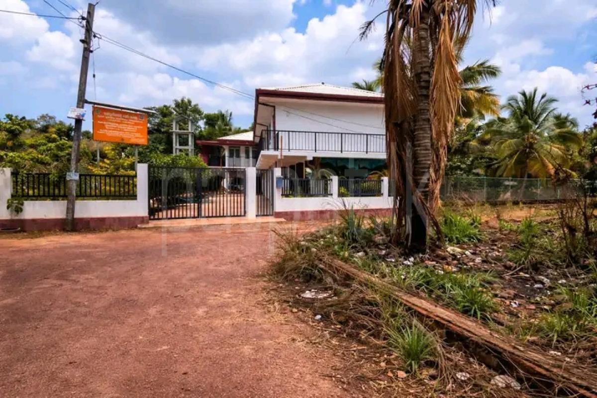 Commercial Land for Sale in Minuwangoda
